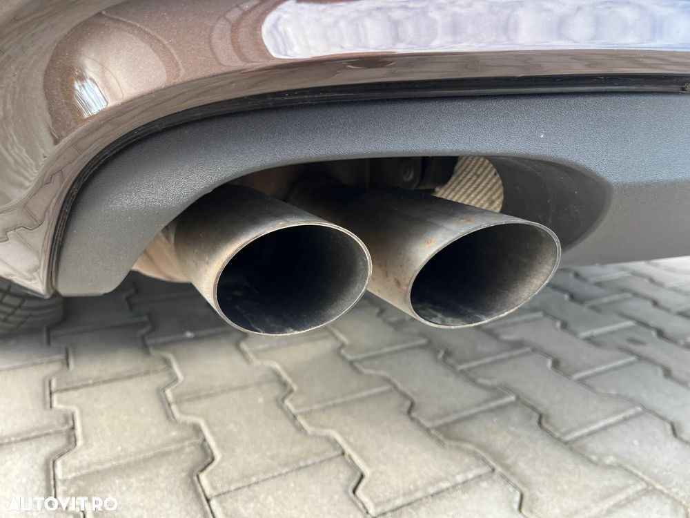 Audi A4 2.0 TDI DPF Ambiente - 13