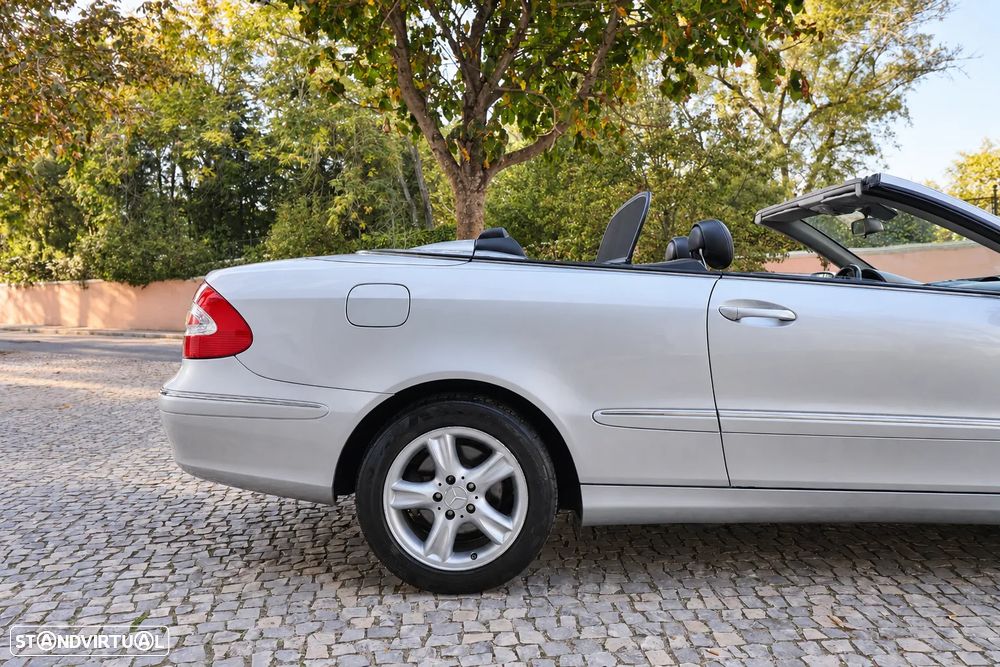 Mercedes-Benz CLK 200 Kompressor Cabrio Avantgarde Aut. - 7