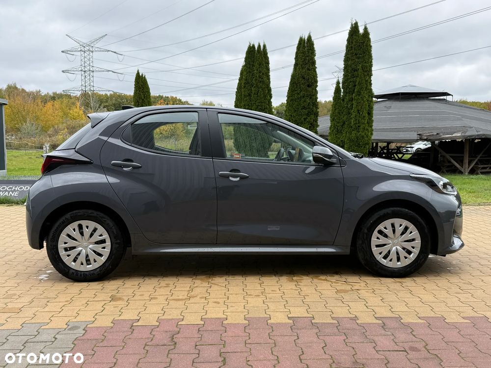 Toyota Yaris - 5