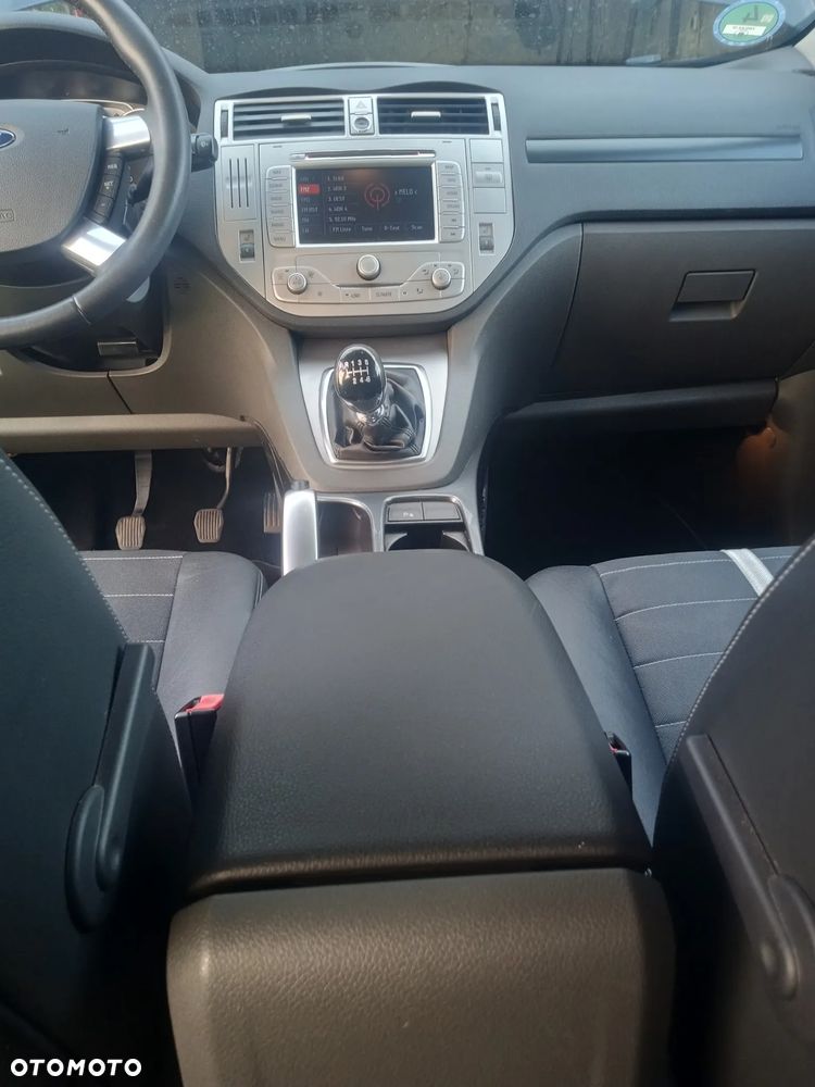 Ford Kuga 2.0 TDCi 2x4 Individual - 40