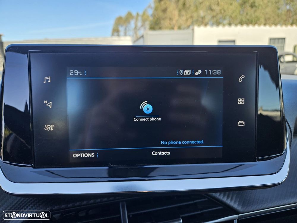 Peugeot 2008 1.2 PureTech Active Pack - 32