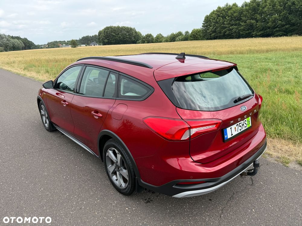 Ford Focus 1.5 EcoBoost Active - 6