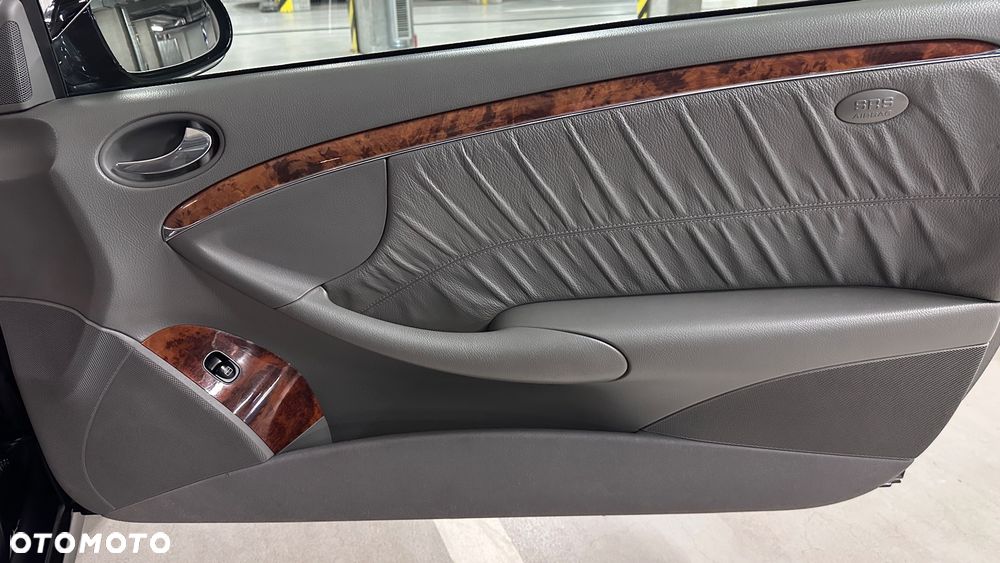 Mercedes-Benz CLK 280 7G-TRONIC Avantgarde - 36