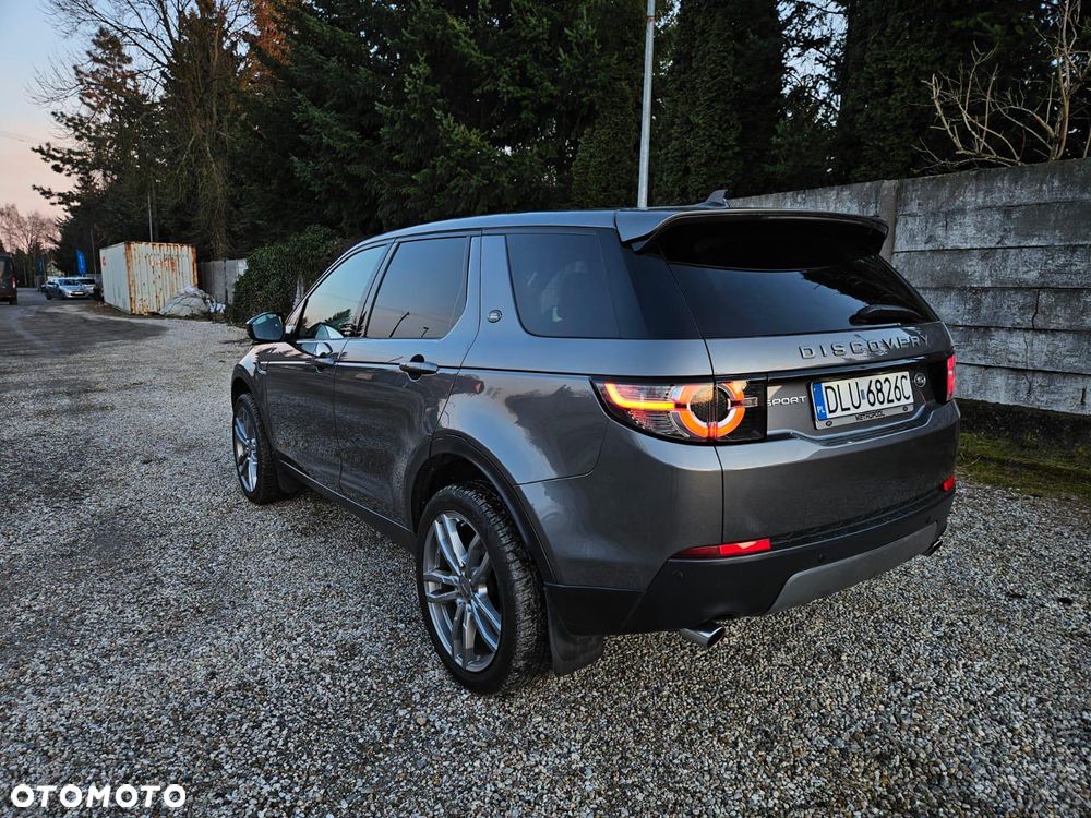 Land Rover Discovery Sport - 10