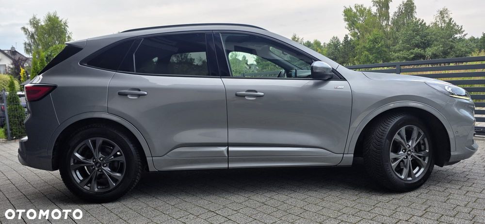 Ford Kuga 1.5 EcoBoost FWD ST-Line - 26