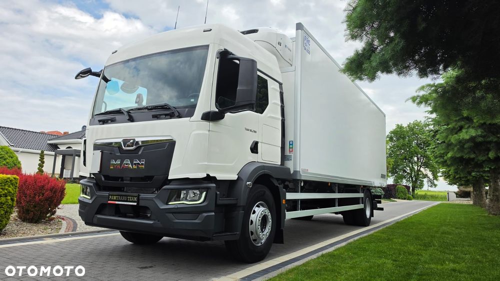 MAN MAN///TGM///18 290///2023/// 18000KG///8.20///20 EUROPALETY/// CHŁODNIA///THERMO KING///DRUKARKA/// - 7