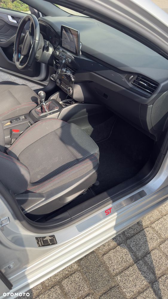 Ford Focus 1.5 EcoBlue ST-Line - 16