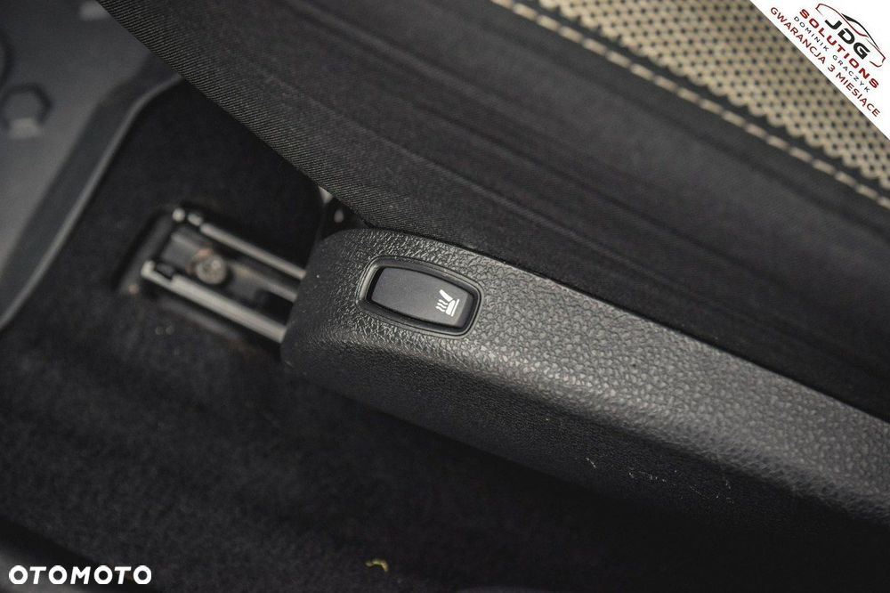 Dacia Logan TCe 90 (S&S) Stepway - 19