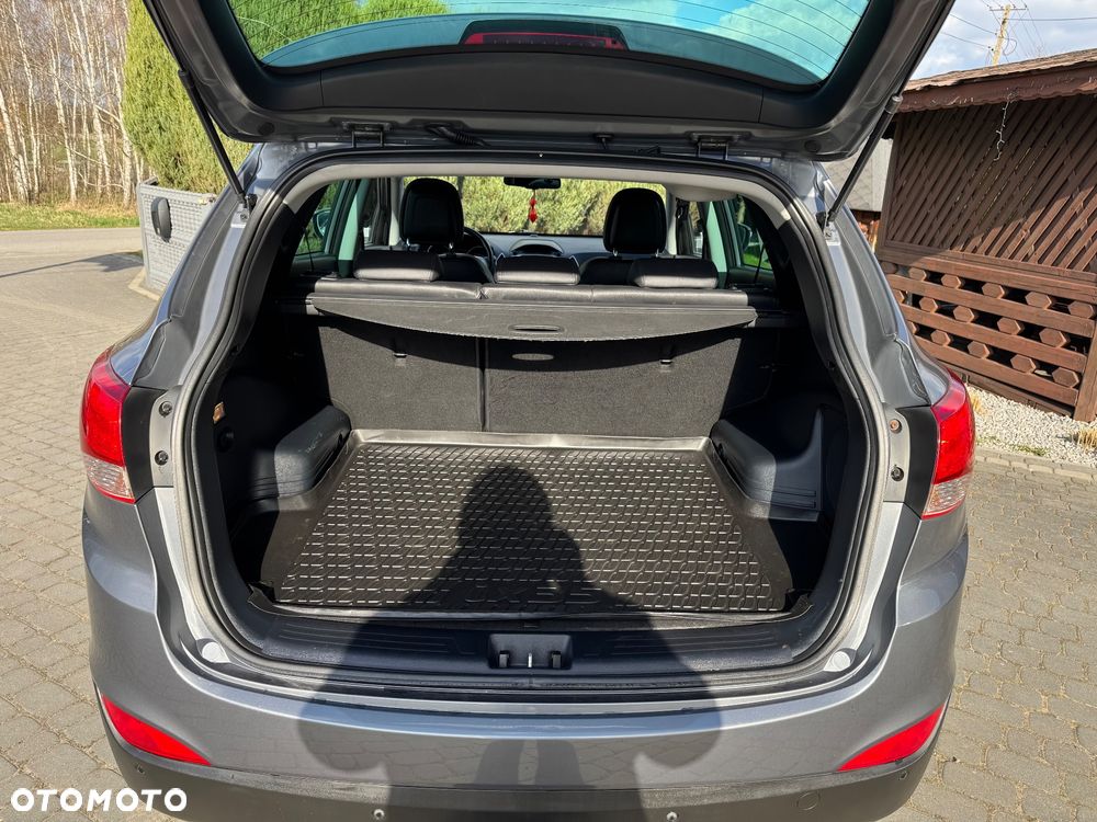 Hyundai ix35 2.0 CRDi 4WD Premium - 11