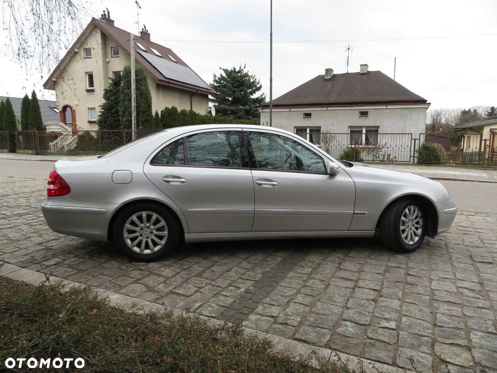 Mercedes-Benz Klasa E 320 Elegance - 8