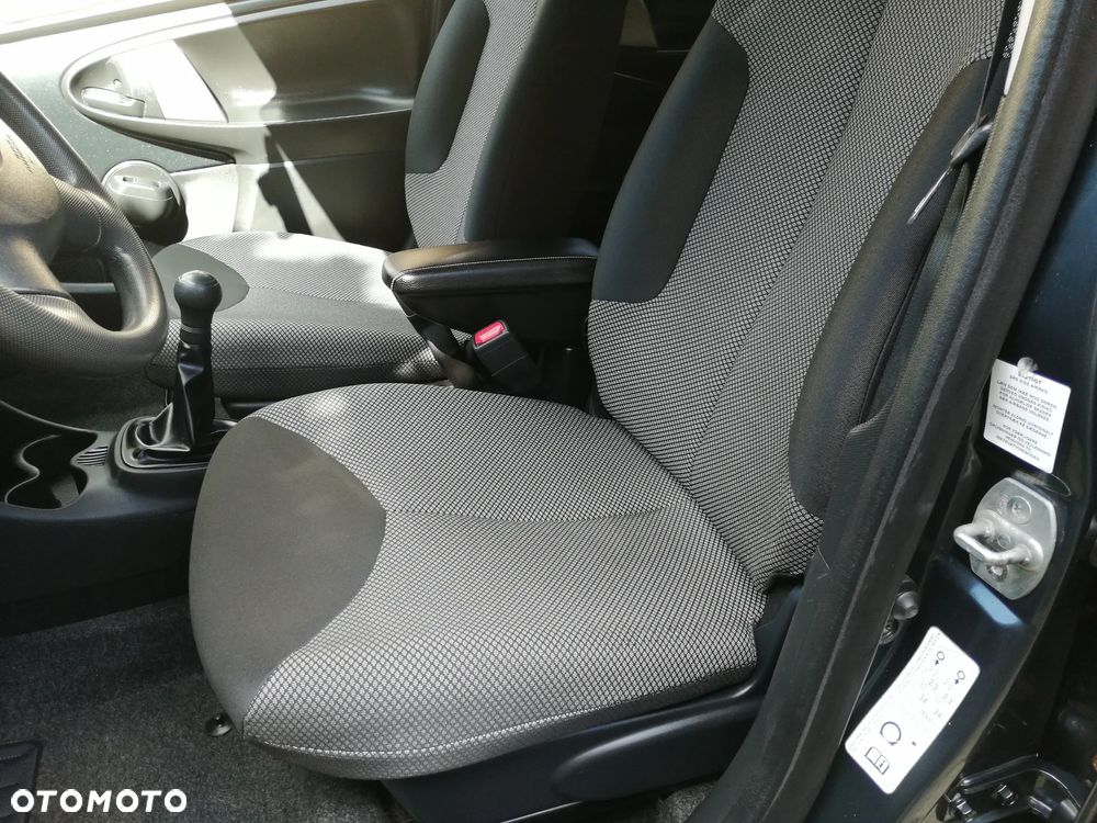 Toyota Aygo 1.0 VVT-i Luna EU5 - 22