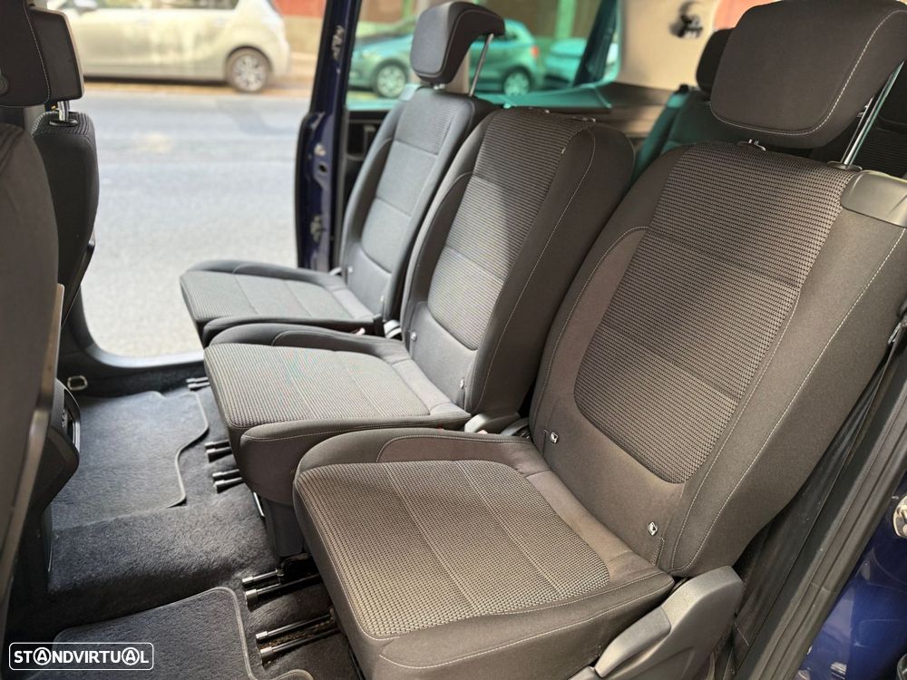 VW Sharan 2.0 TDI Conforline DSG - 12