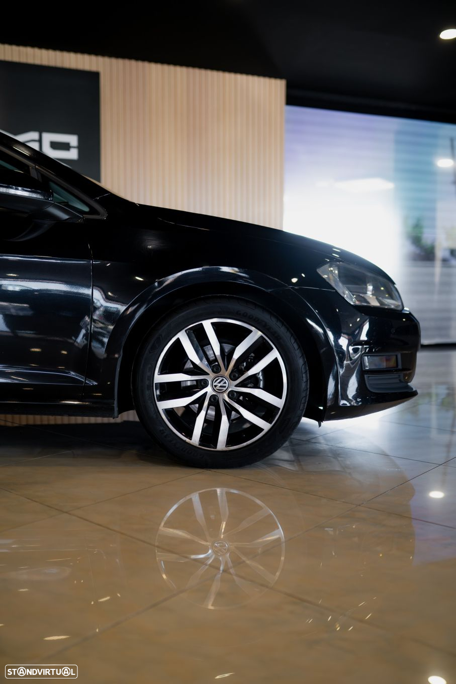 VW Golf 1.6 TDi BlueMotion Trendline - 13