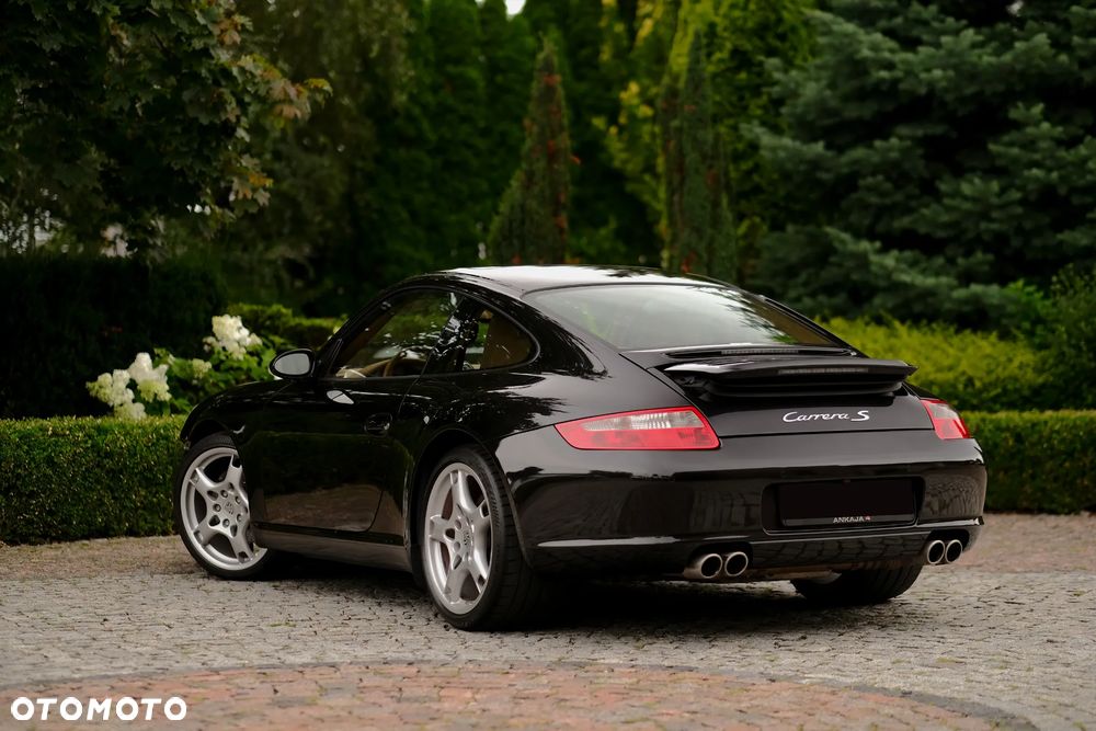 Porsche 911 - 16