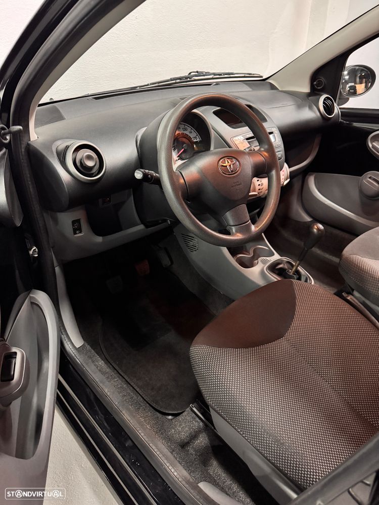Toyota Aygo Cool - 8