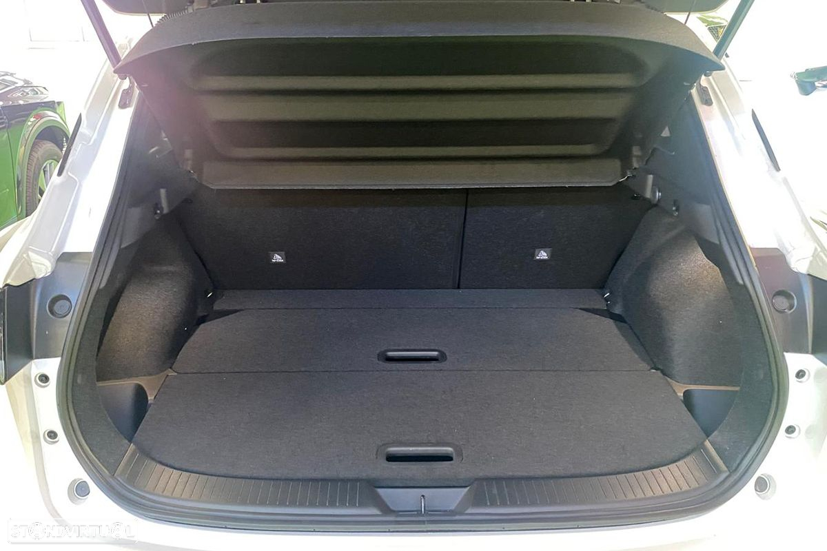 Nissan Qashqai 1.3 DIG-T N-Connecta LED Xtronic - 14