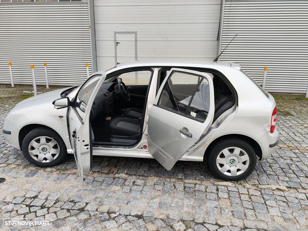 Skoda Fabia 1.2 HTP Classic - 8