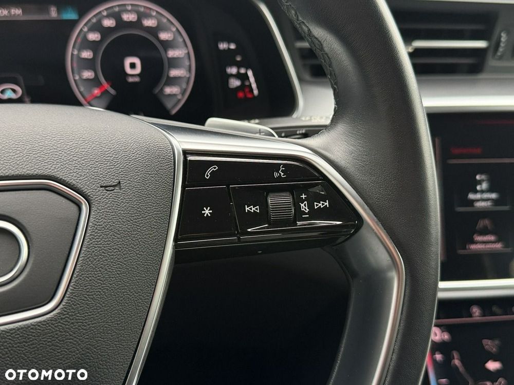 Audi A6 Avant 45 TFSI quattro S tronic - 16