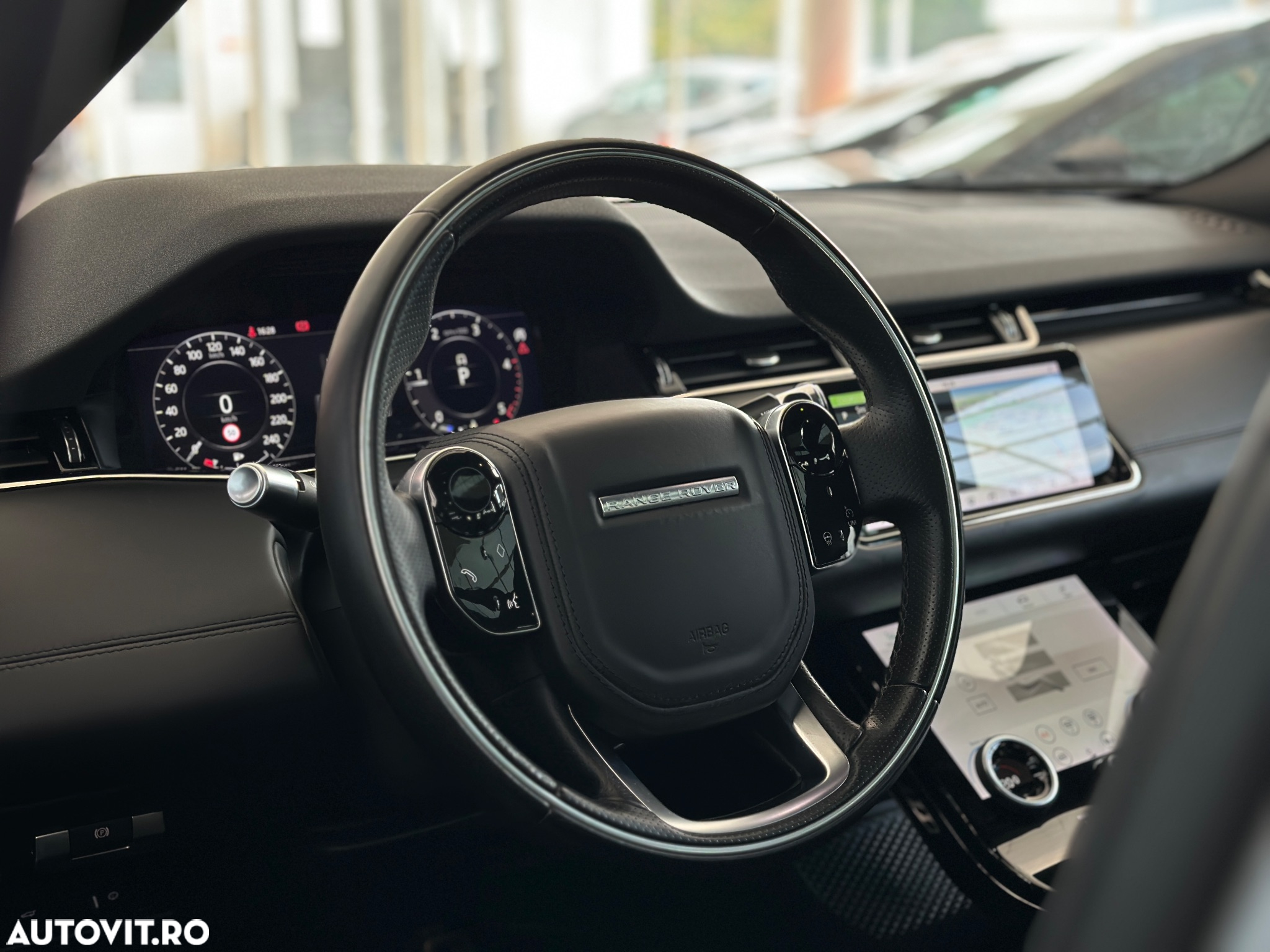 Land Rover Range Rover Evoque 2.0 D180 R-Dynamic - 18