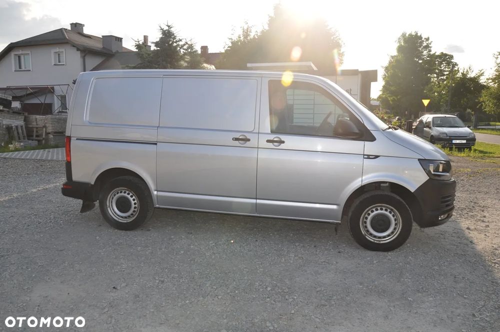 Volkswagen Transporter - 7