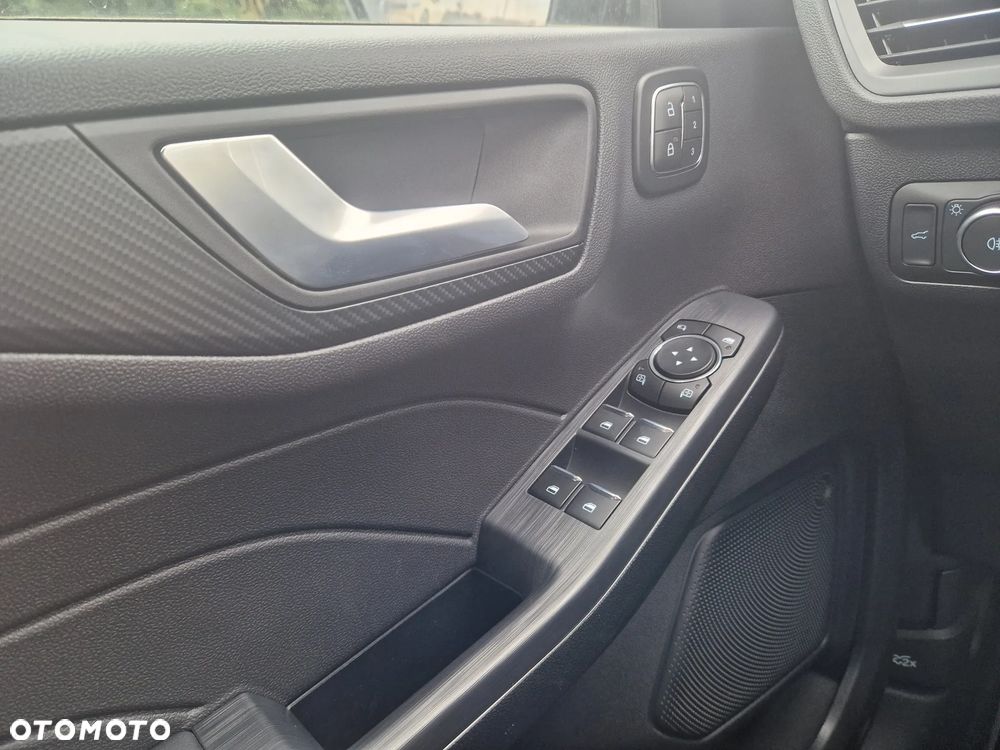 Ford Kuga 2.5 FHEV AWD ST-Line X eCVT - 13