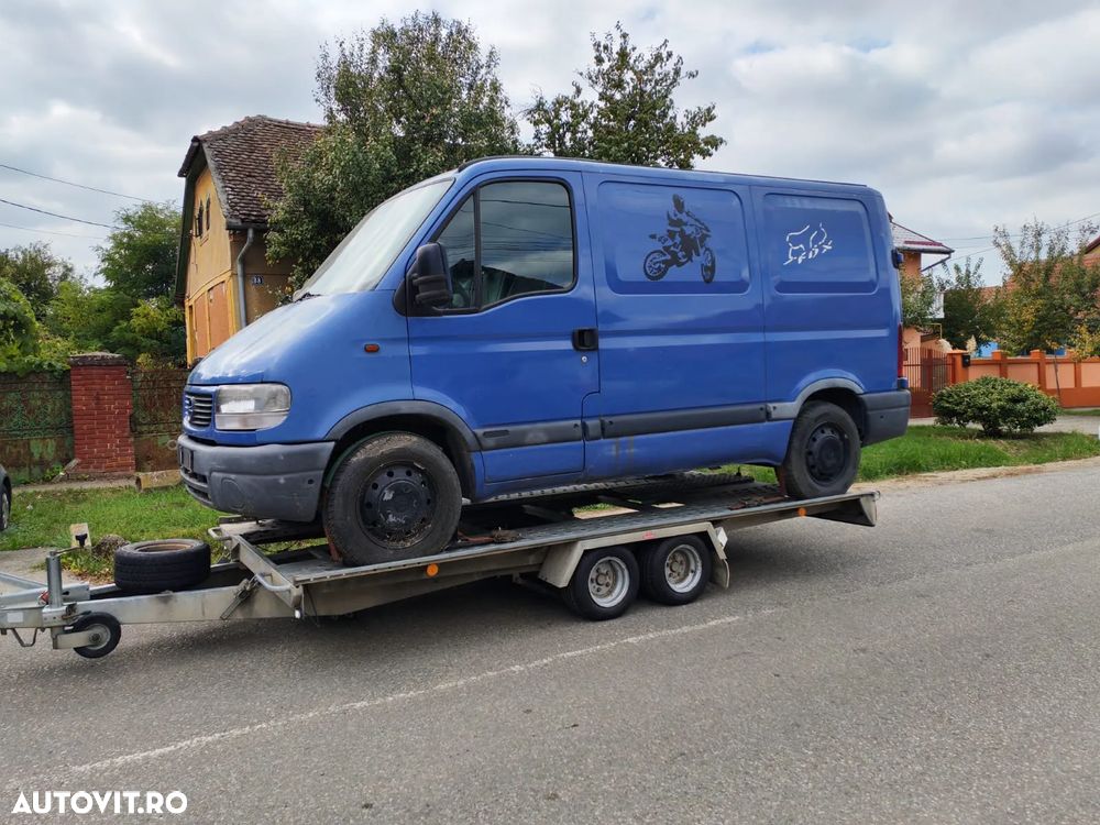 Dezmembrez Opel Movano - 3