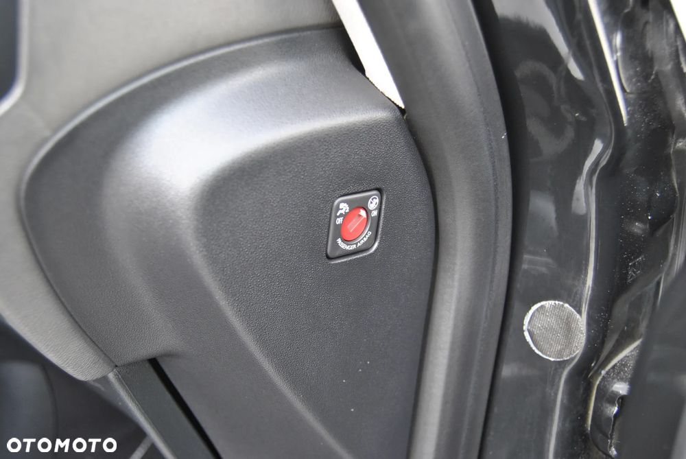 Citroën C4 SpaceTourer BlueHDi 160 Stop&Start EAT8 SHINE - 28