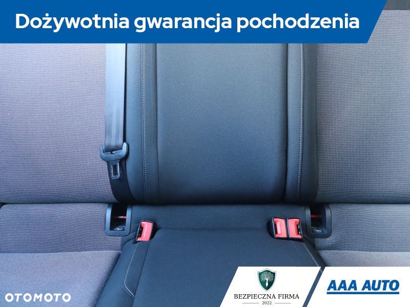 Volkswagen Golf Variant - 11