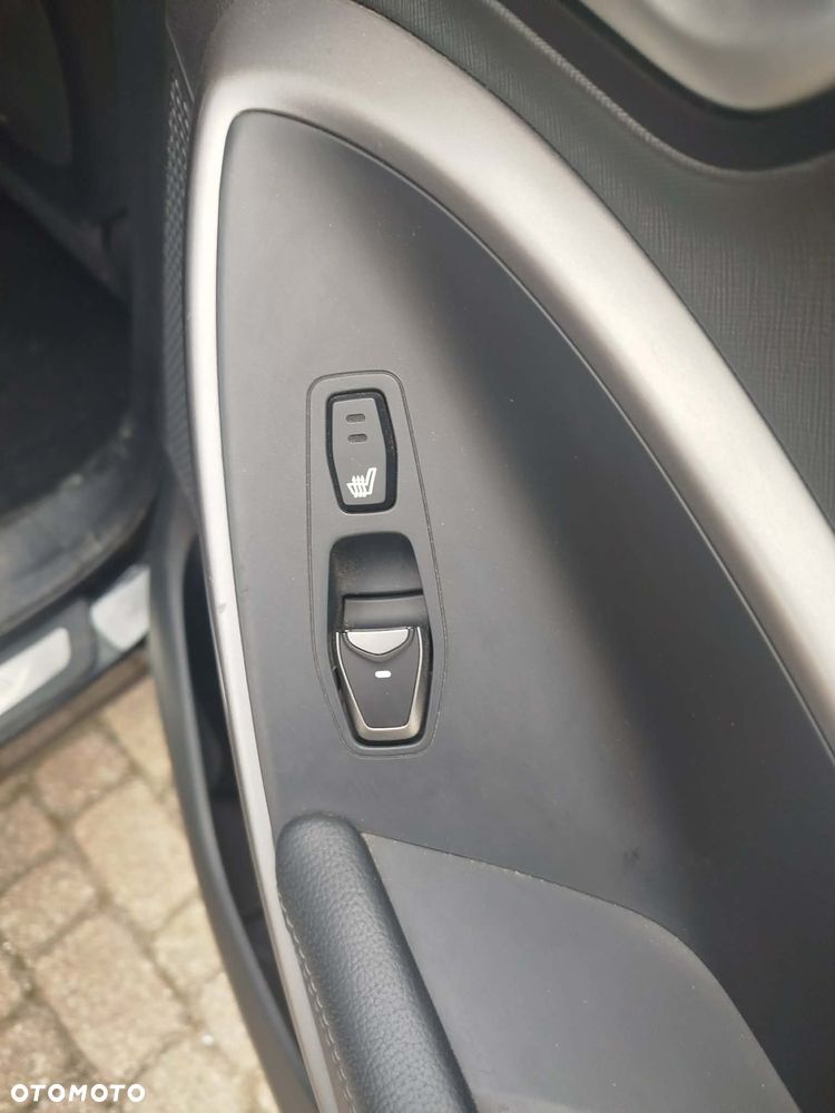 Hyundai Santa Fe 2.0 T Sport Utility - 14