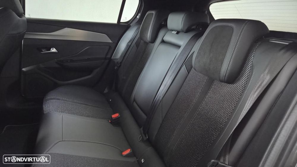Peugeot 308 1.6 Hybrid GT Pack e-EAT8 - 16