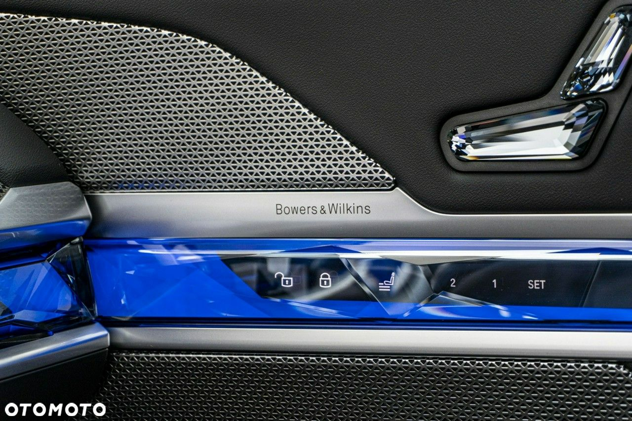 BMW Seria 7 - 12