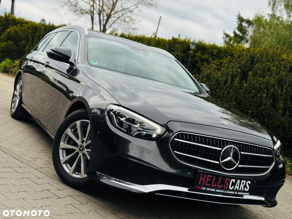 Mercedes-Benz Klasa E 200 9G-TRONIC Exclusive - 11