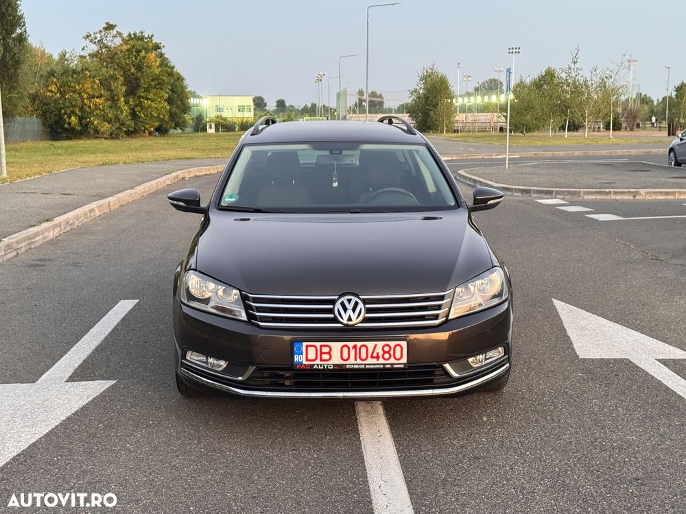 Volkswagen Passat 2.0 TDI Blue TDI Comfortline - 3