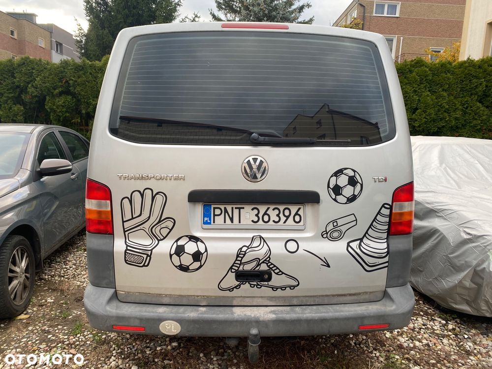 Volkswagen Transporter T5 TDI L1H1 - 11