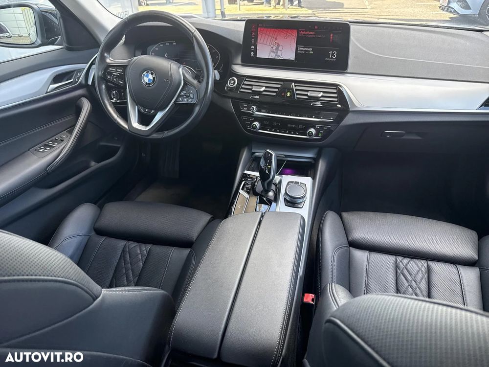 BMW Seria 5 520d xDrive AT - 23