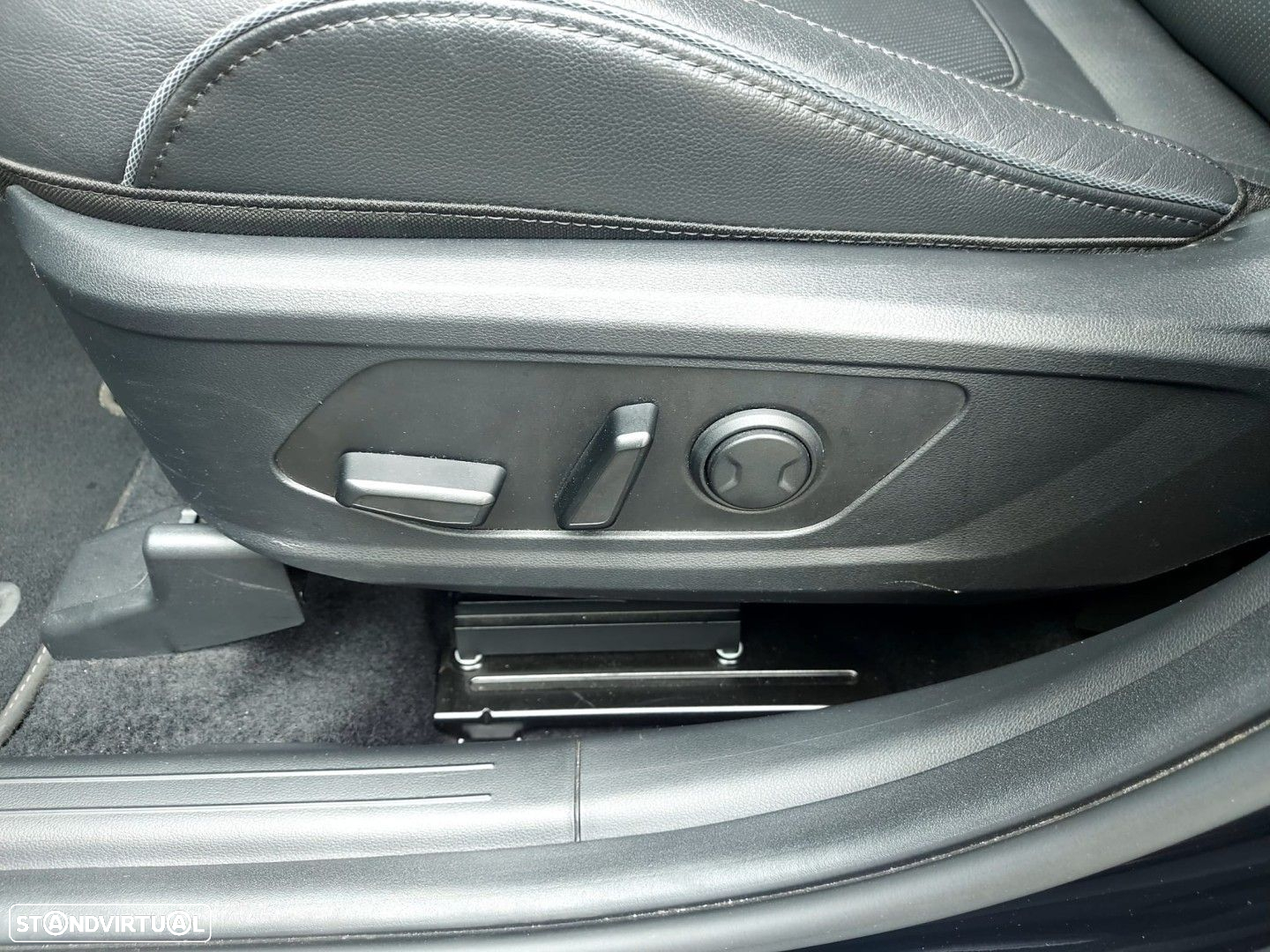 Hyundai Tucson 1.6 CRDi Premium DCT - 41