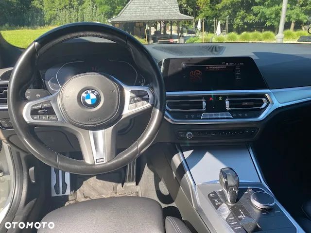 BMW Seria 3 318i M Sport - 6