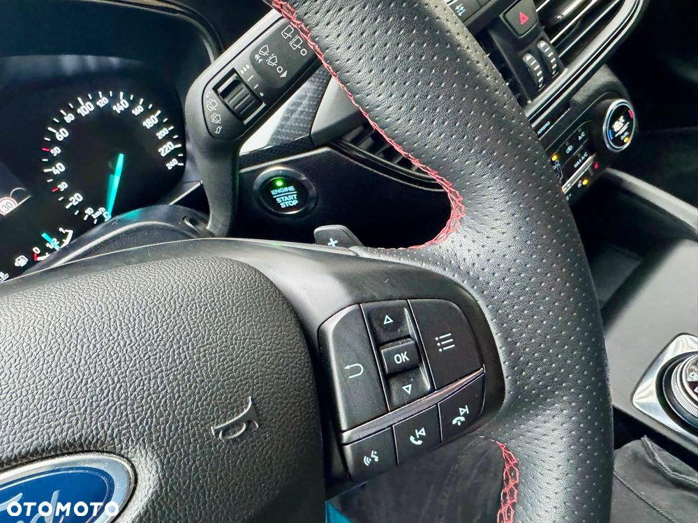 Ford Focus 1.0 EcoBoost ST-Line ASS PowerShift - 23