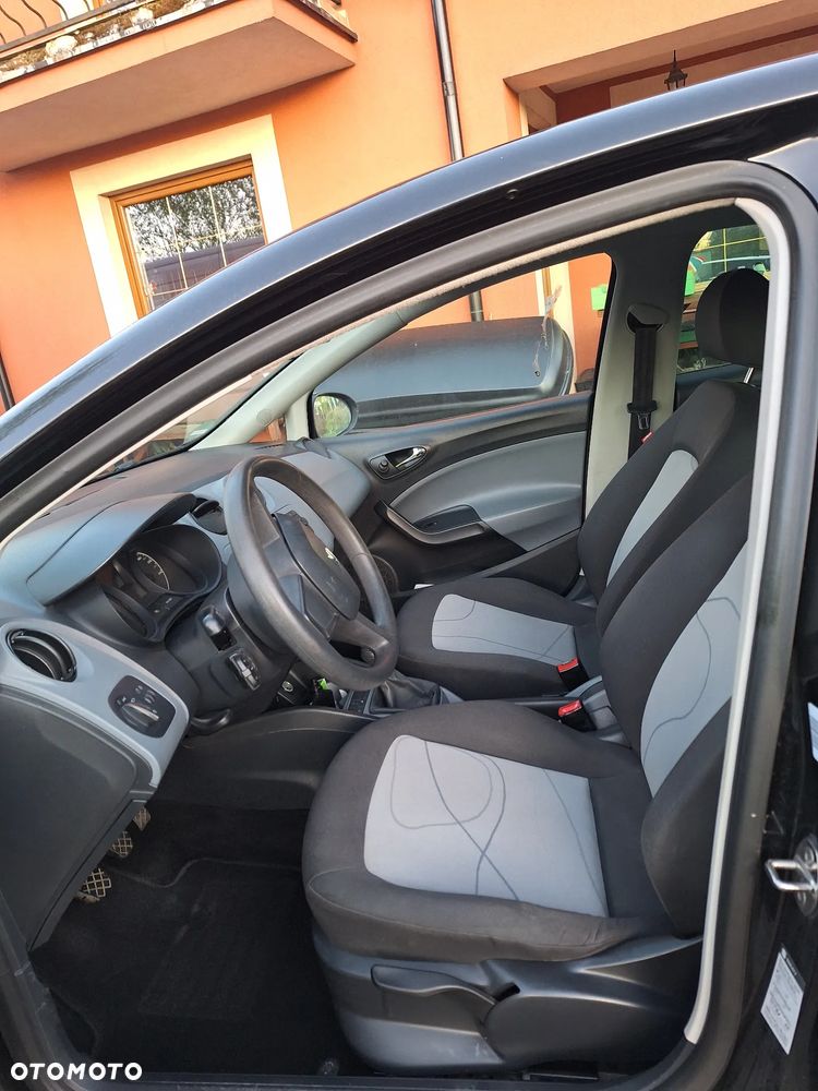 Seat Ibiza 1.4 16V Reference - 10
