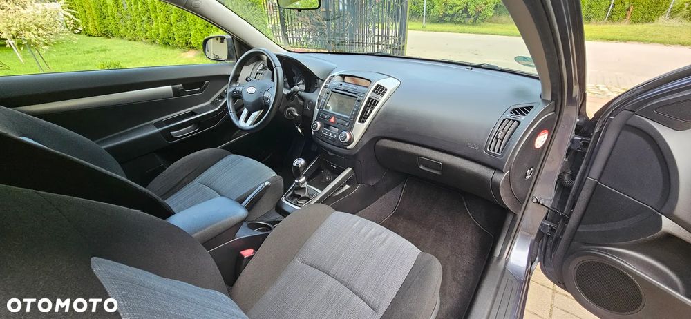 Kia ProCeed 1.6 CVVT Edition 7 - 14