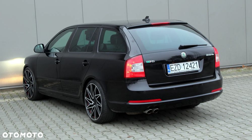 Skoda Octavia 2.0 TDI RS - 8