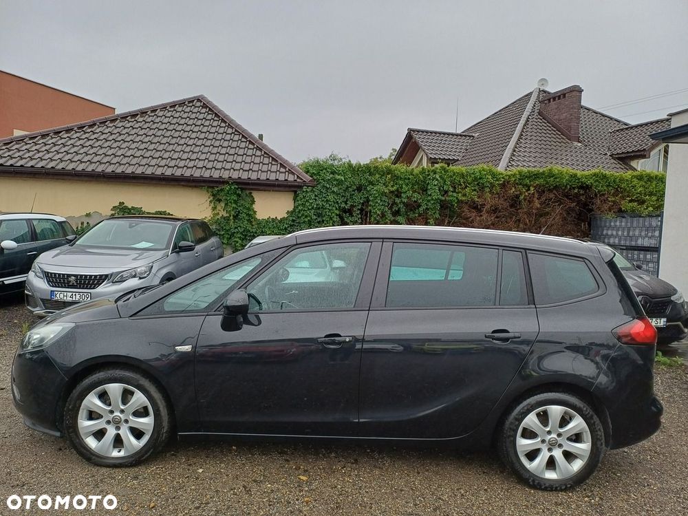 Opel Zafira - 4