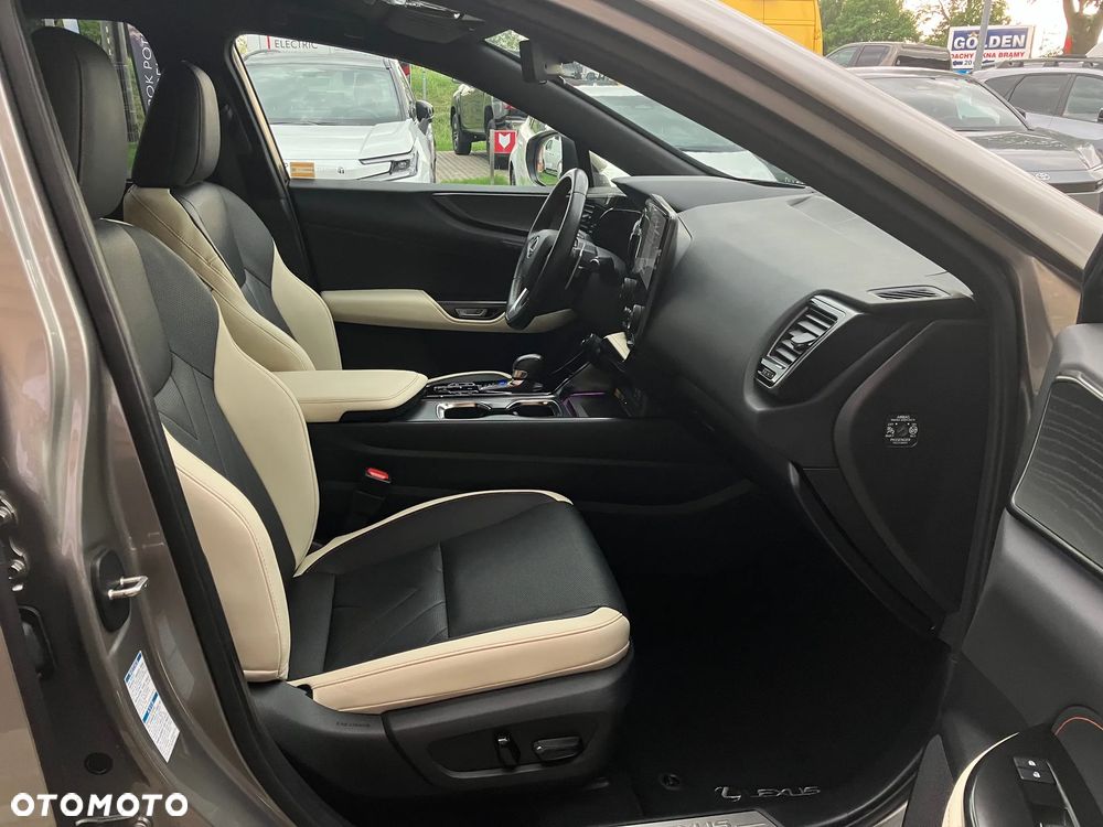Lexus NX 450h+ Omotenashi AWD - 19