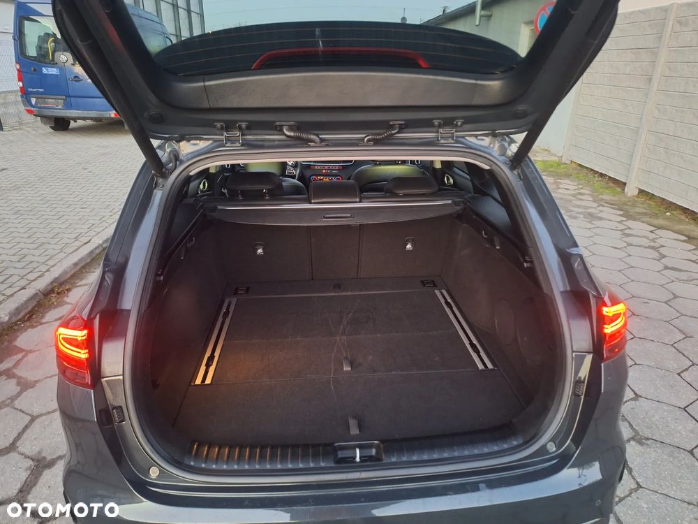 Kia Ceed 1.6 CRDi Platinum Edition - 16