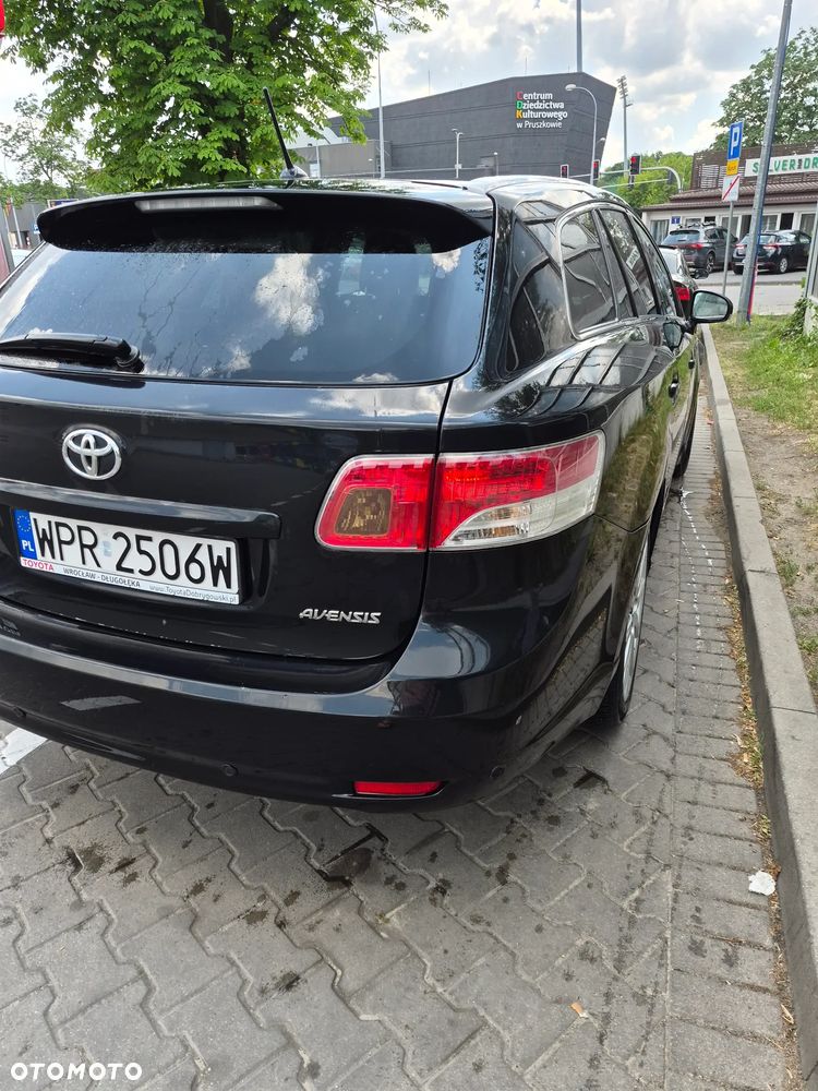 Toyota Avensis 2.0 Prestige EU5 MS - 6