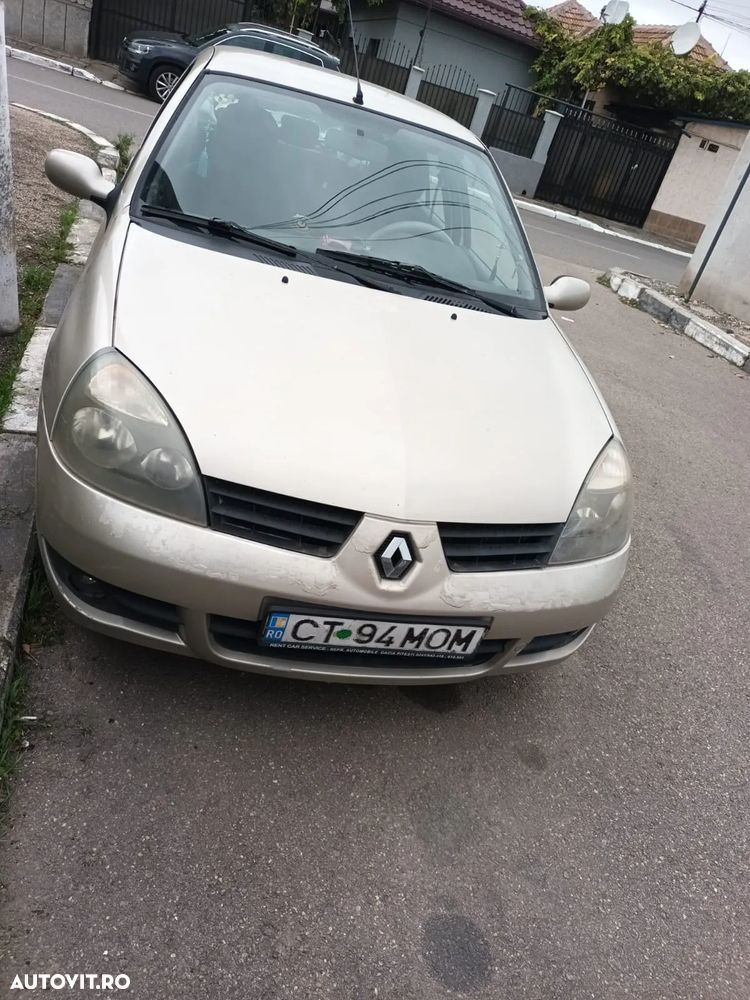 Renault Symbol - 1