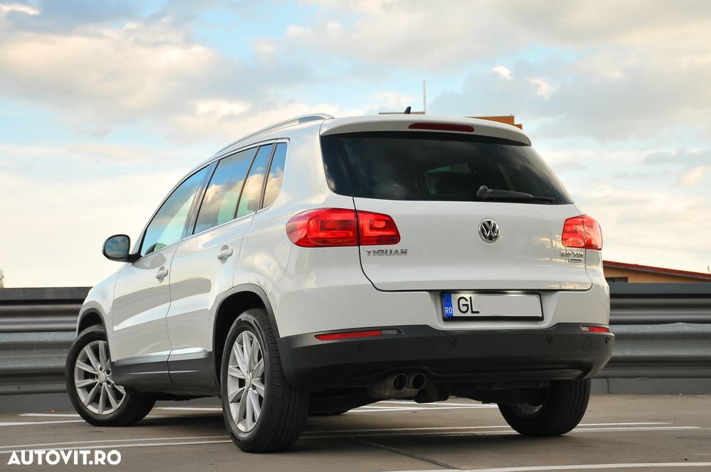 Volkswagen Tiguan 2.0 TDI SCR 4MOTION BlueMotion Technology Highline - 2