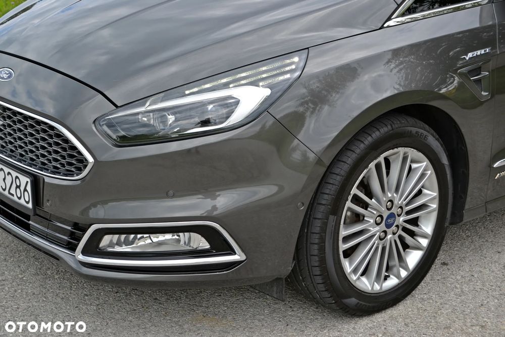 Ford S-Max 2.0 TDCi 4WD Vignale PowerShift - 18