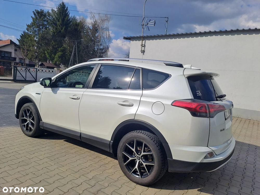 Toyota RAV4 Hybrid Prestige 4x2 - 16