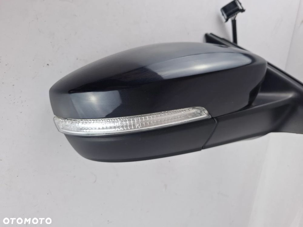 Lusterko Zewnętrzne Prawe Prawa LC9X VW Jetta 5C6 5C7 Europa 6-Pin - 9